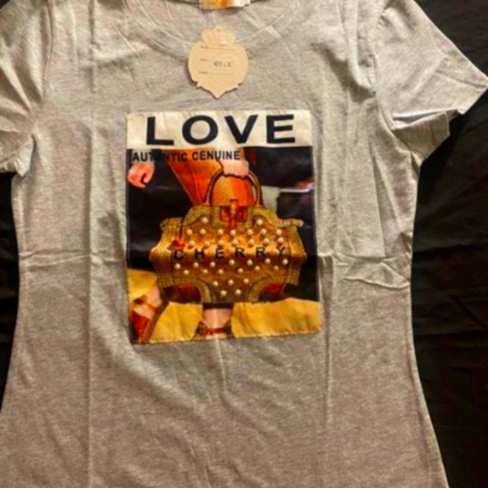 Woman Custom Grey Tshirt (S/M) Designed with Stones and Pearly Accessories.